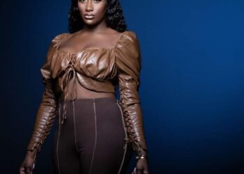 Aya Nakamura confirme sa séparation avec Vladimir Boudnikoff, après deux ans de relation.