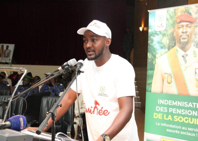 Accès universel aux soins de santé en Guinée : le point de vue d’un spécialiste