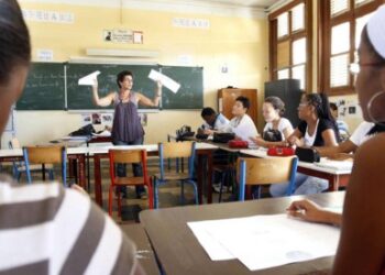 France: une jeune fille originaire du Burkina Faso arrêtée dans son collège pour être expulsée