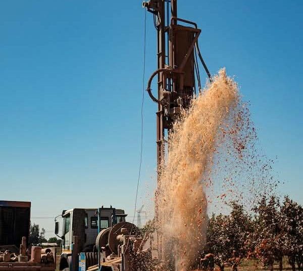 Réalisation de “sept forages” à Koundara : le Premier ministre salue l’implication de l’ARSJPA par Fatoumata Koundara  DIALLO