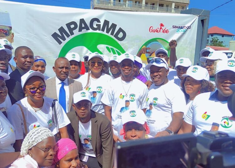 Maternité de Ratoma : le Mouvement MPAGMD organise une remise de dons aux malades, en présence du ministre Fana Soumah   