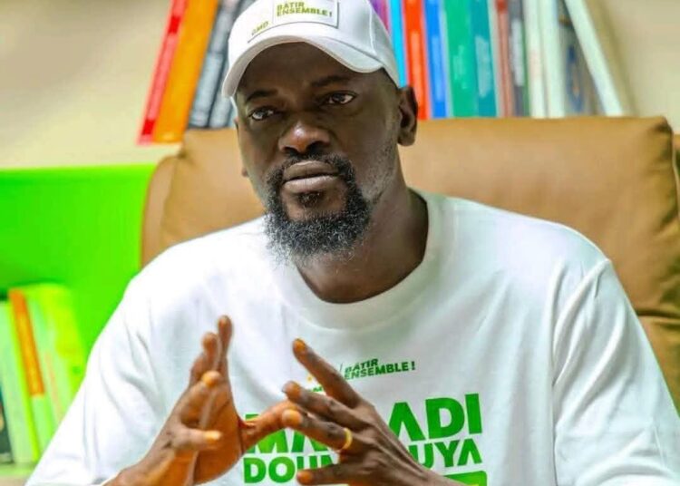 Présidentielle : un Président candidat peut-il toujours signer des décrets ?