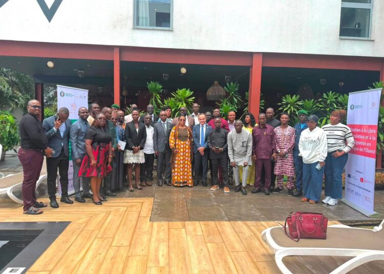 L’Union européenne 🇪🇺 soutient la Guinée 🇬🇳