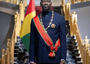 Après 1975 le Président Mamadi Doumbouya vient crée deux nouvelles régions administratives et onze nouvelles préfectures.